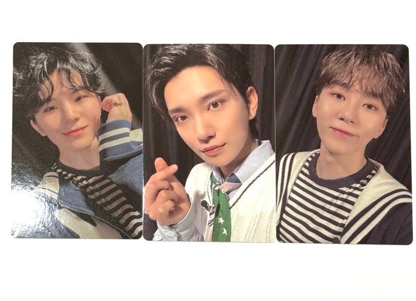 SEVENTEEN photocards [Seventeen in Carat Land 2023(Memory book)]