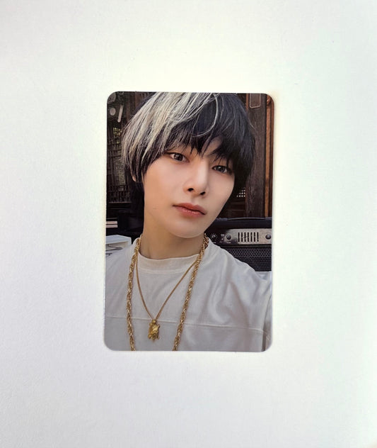 Stray Kids I.N photocard [Hop]