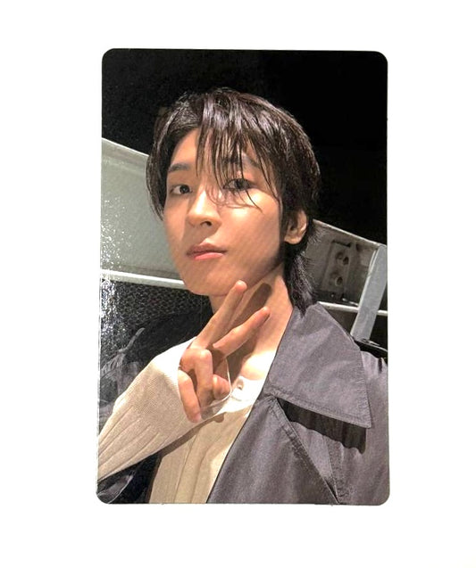 SEVENTEEN Wonwoo Weverse Lucky Draw event photocard [This Man]