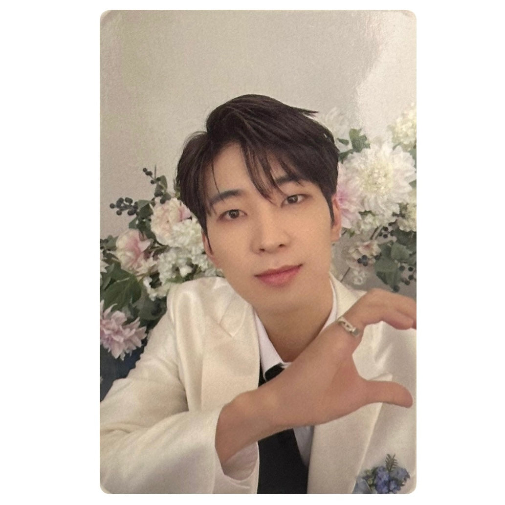Seventeen Wonwoo Photocard [FML (Carat Ver.)]