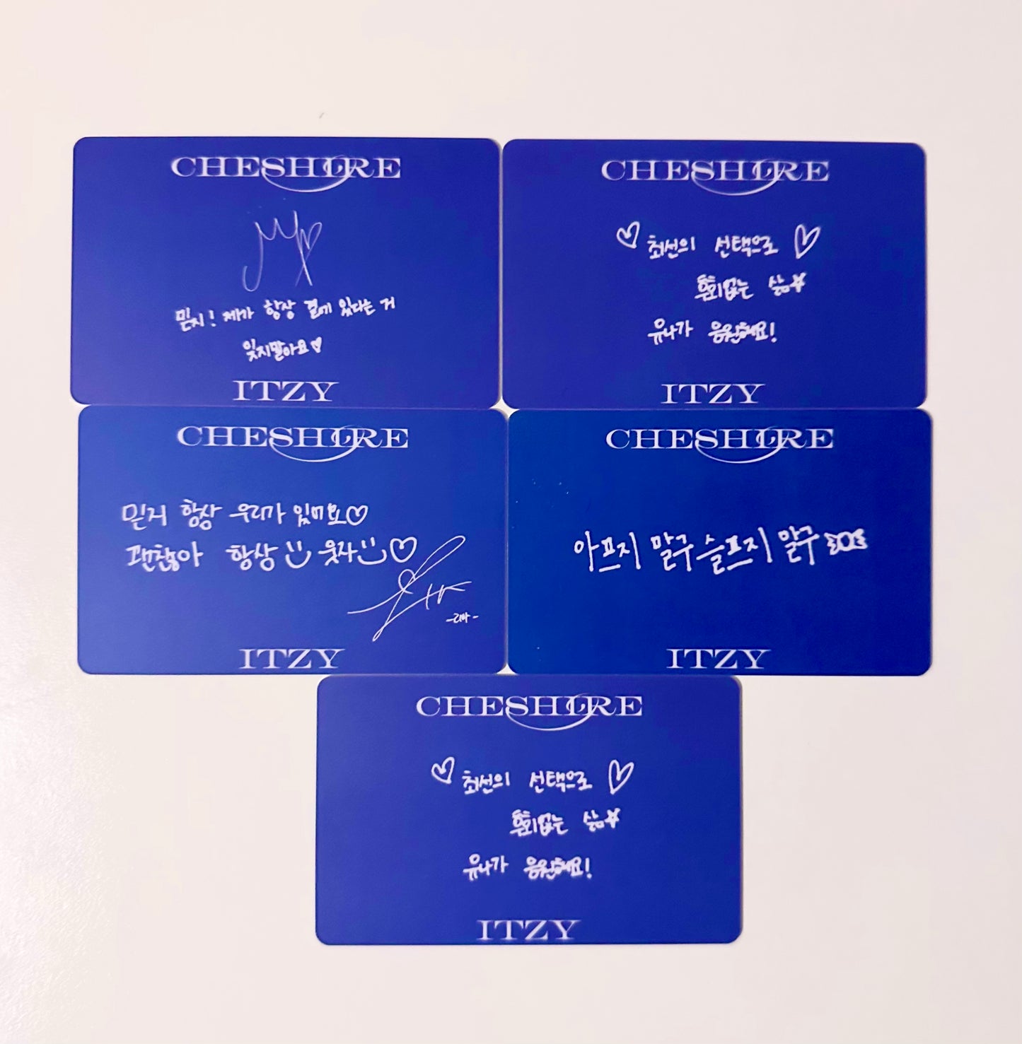 ITZY Music Korea POB photocards [Cheshire]