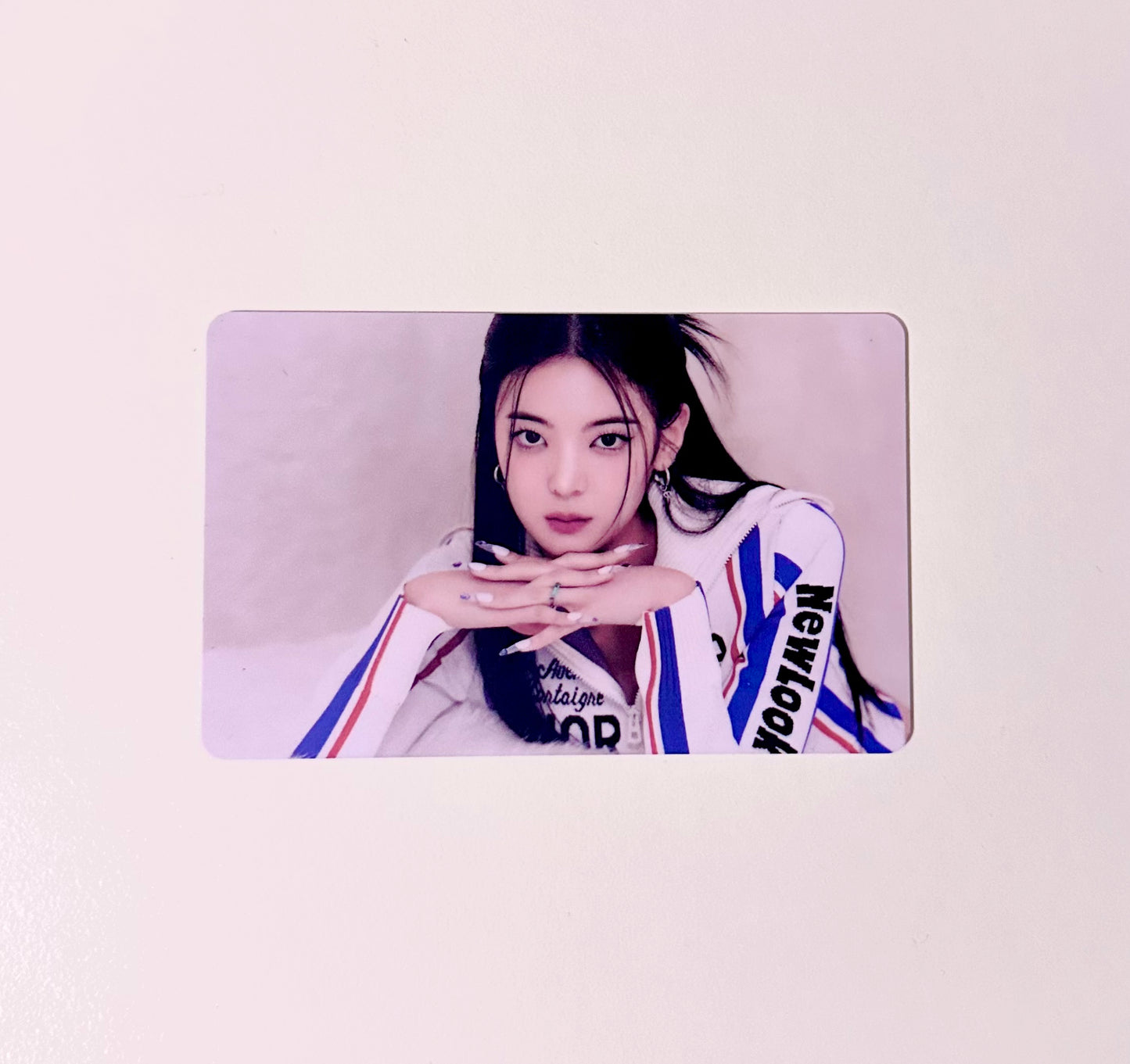 ITZY Music Korea POB photocards [Cheshire]