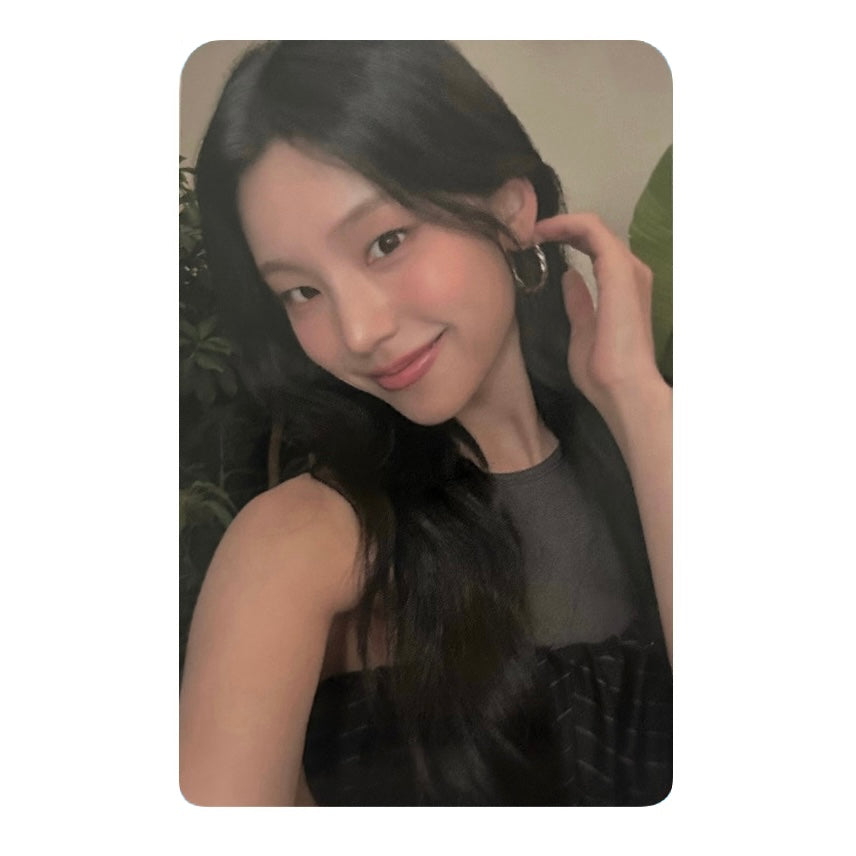 ITZY Music Korea photocards [GOLD]