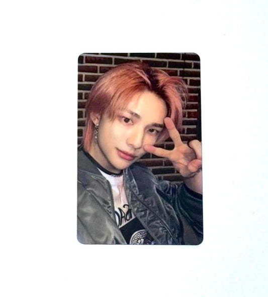 Stray Kids Hyunjin Soundwave Luckydraw photocard [5-Star]