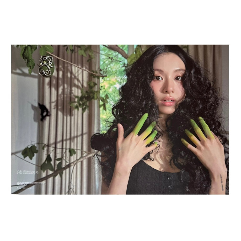 Chaeyoung pre-order plakāti [Lil Fantasy vol.1]