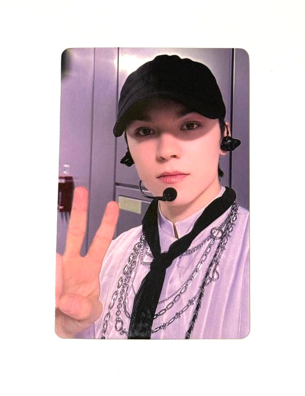 SEVENTEEN photocards [17 is right here]