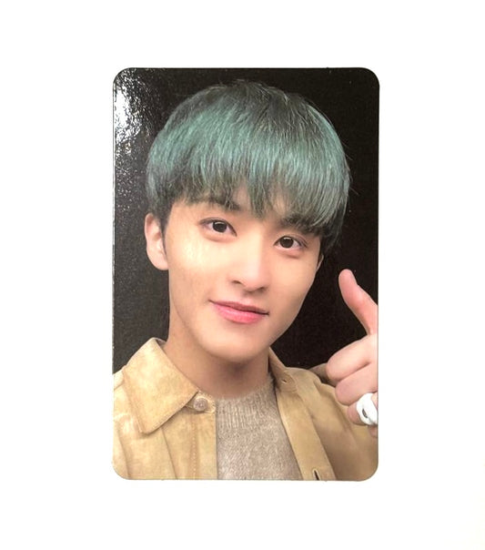NCT Mark photocard [Universe (03)(SM Town binder)]