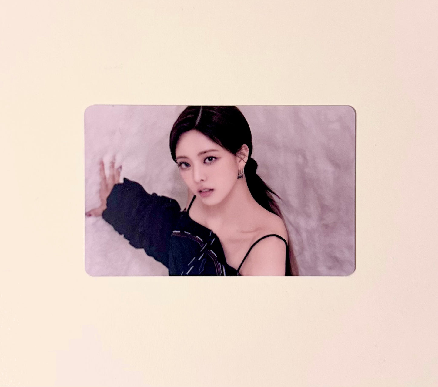 ITZY Music Korea POB photocards [Cheshire]