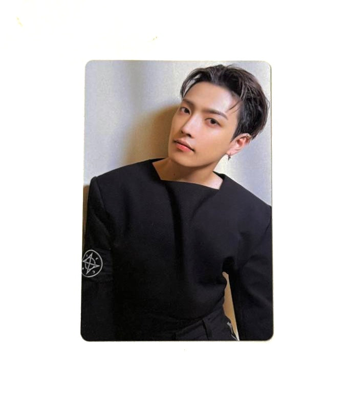 ATEEZ photocards [Golden Hour : Part.2 (digipack ver.)]