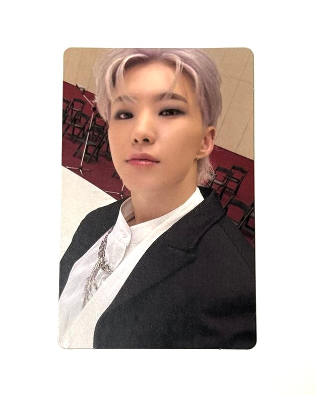 SEVENTEEN photocards [17 is right here]