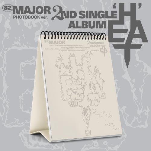 82MAJOR - HEAT [PHOTOBOOK VER.]
